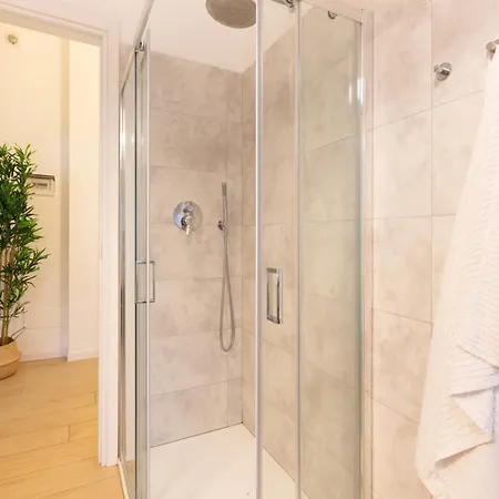 Fleming Ospedale 300mt Wifi Aria Condizionata Free Parking * Parma