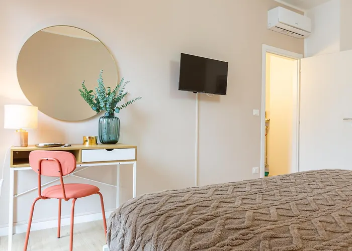 別荘 Fleming Ospedale 300mt Wifi Aria Condizionata Free Parking